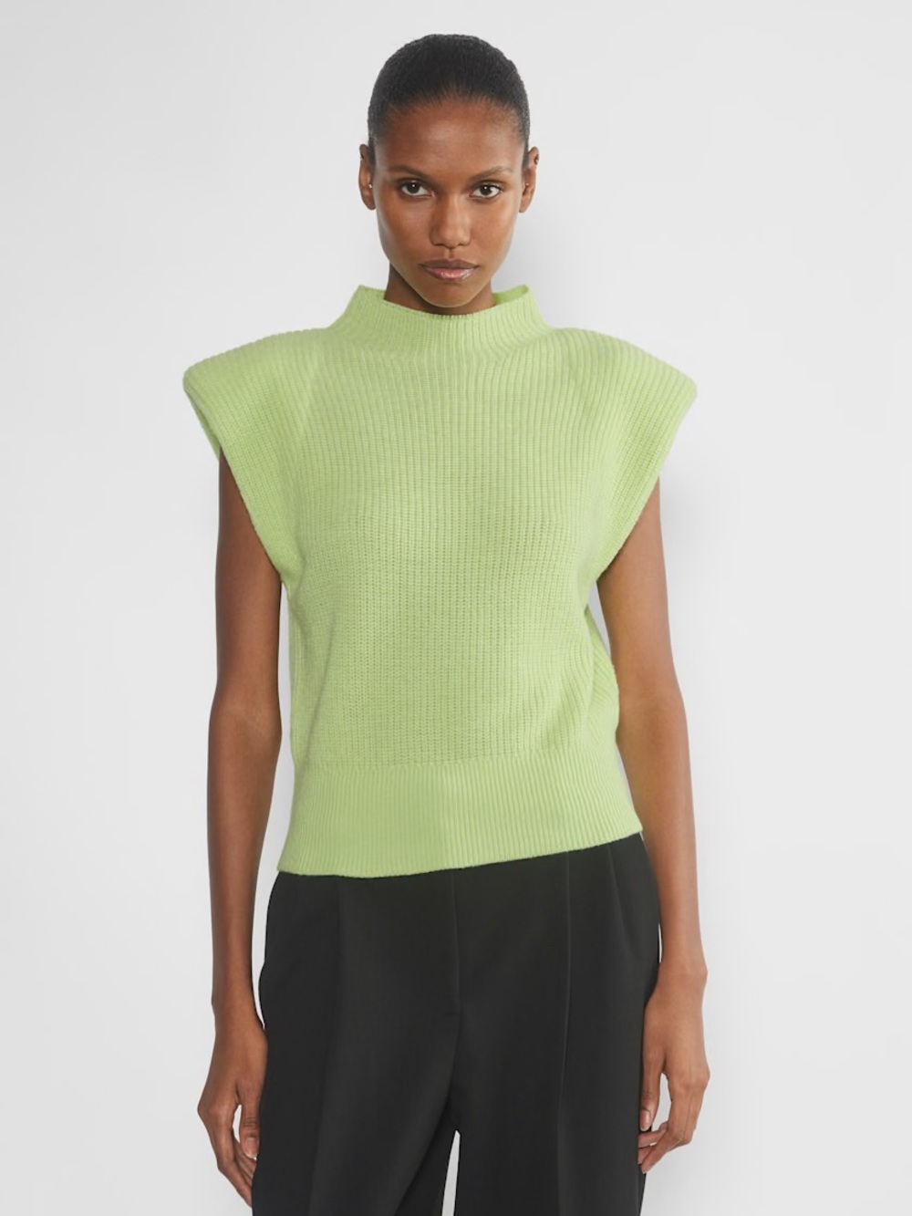 ARTIZIA HAZLLIT - Sleeveless Mock Neck Knit Sweater Vest - Lime Green